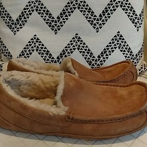 Men's UGG slippers
